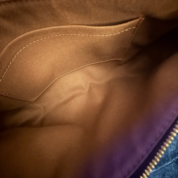 Louis Vuitton Monogram Brown Shoulder Bag - Picture 7 of 16